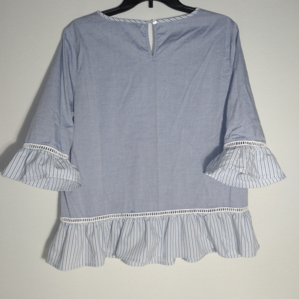 Blouse,Doe & Rae. Size (L).
